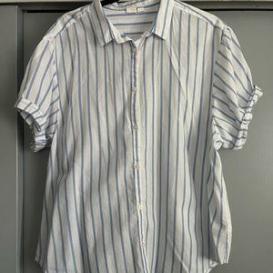 Gap button down stripe shirt